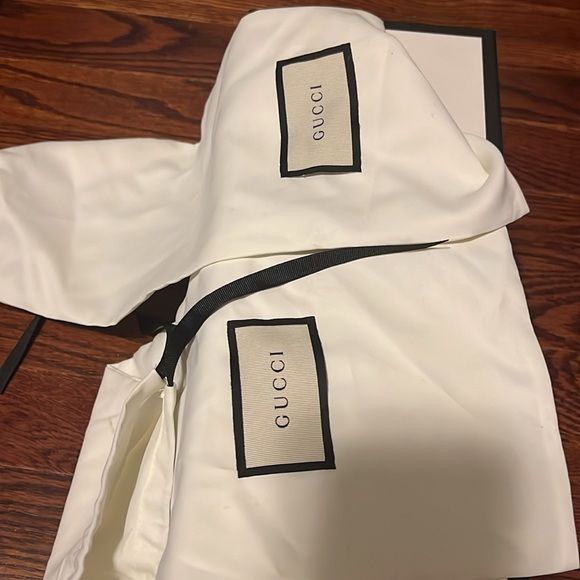 Authentic women’s Gucci Malaga Kid GG Marmont Slide sandal! - Picture 9 of 9